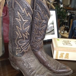 Vintage Tony Lama Sharkskin and leather western boot. Men's size 9